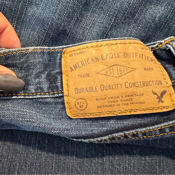 American Eagle Outfitters Dark Blue Denim Jeans - Picture 4 of 6